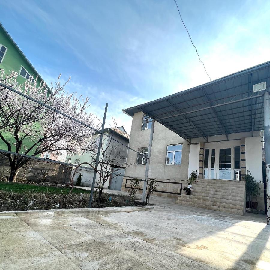 Abs Guest House 奥什 外观 照片
